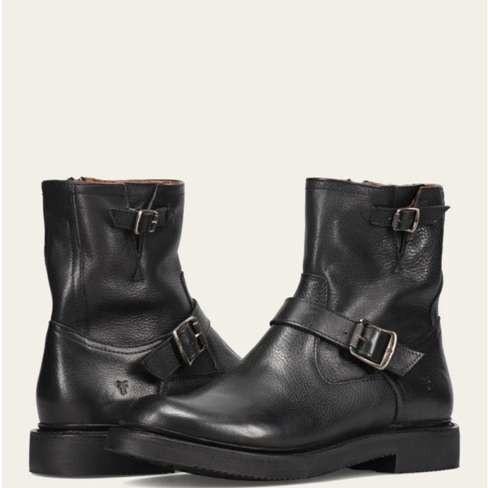 Frye Dean Motto Boots 🖤